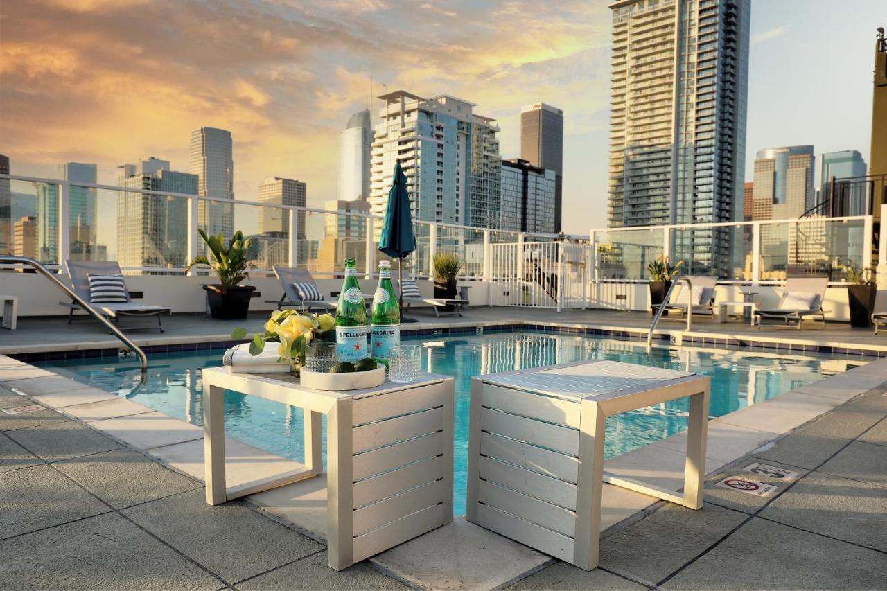 Apartamento Classic Angeles Elegance In Downtown, Sleeps 4, Free Parking And 360 Degree View Roof Pool! *